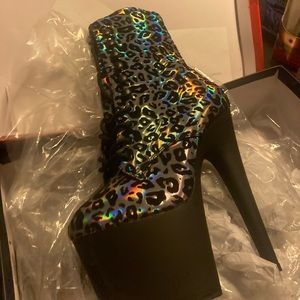 HEELS Brand new! Still in box